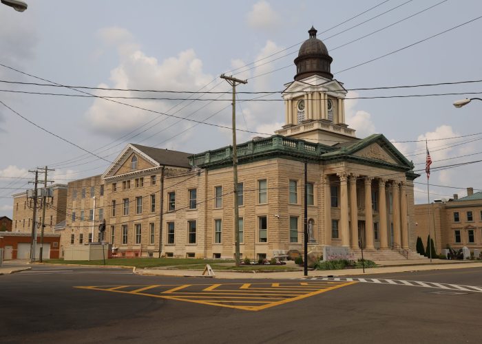 Crawford_County_Courthouse_2023b